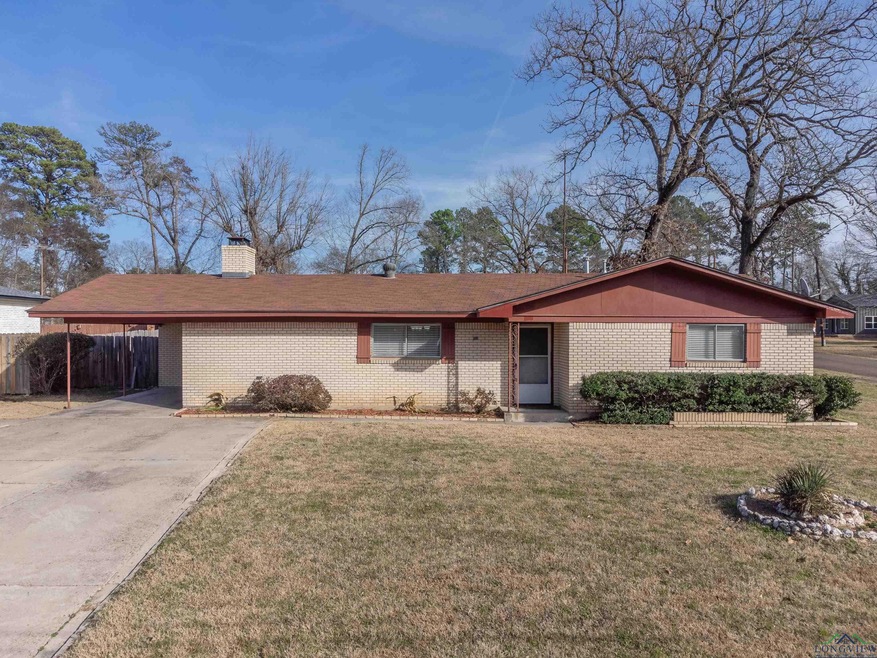 100 Crestwood Dr, Longview, TX 75601 - photo 1