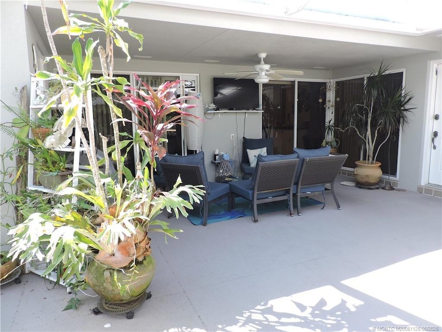 1539 SW Waterfall Blvd, Palm City, FL 34990 - photo 1