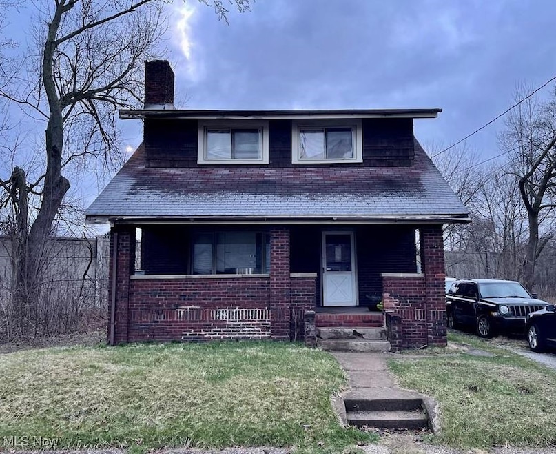 1069 Juneau Ave, Akron, OH 44320 - photo 1