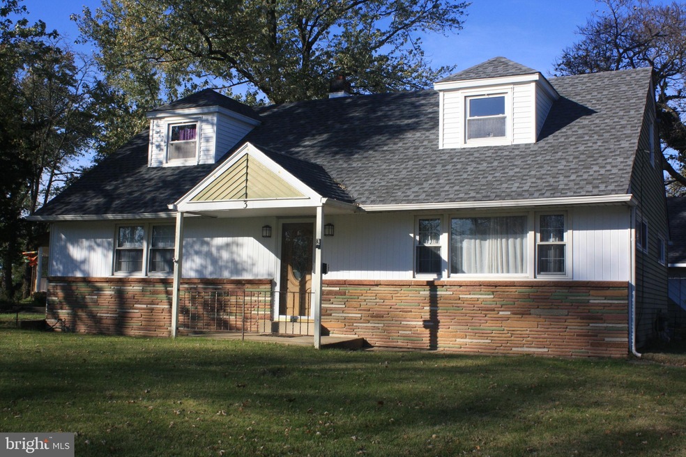 3 Center St, Moorestown, NJ 08057 - photo 1