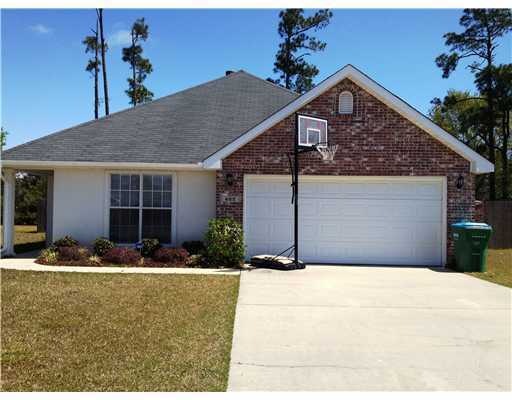 462 Pinecrest Cir, Long Beach, MS 39560 - photo 1