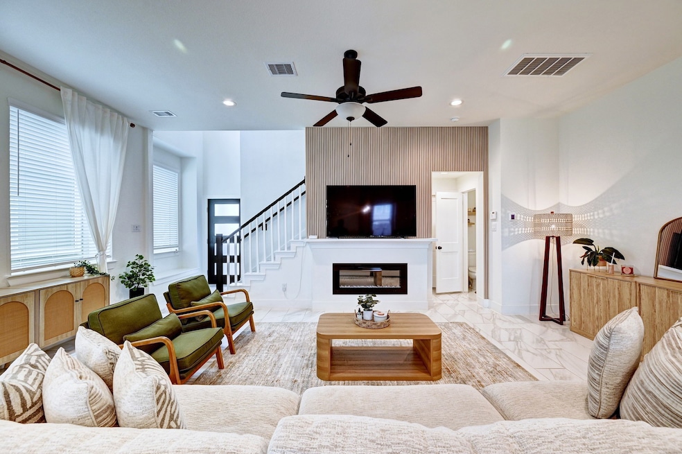 For Rent $2,700/month