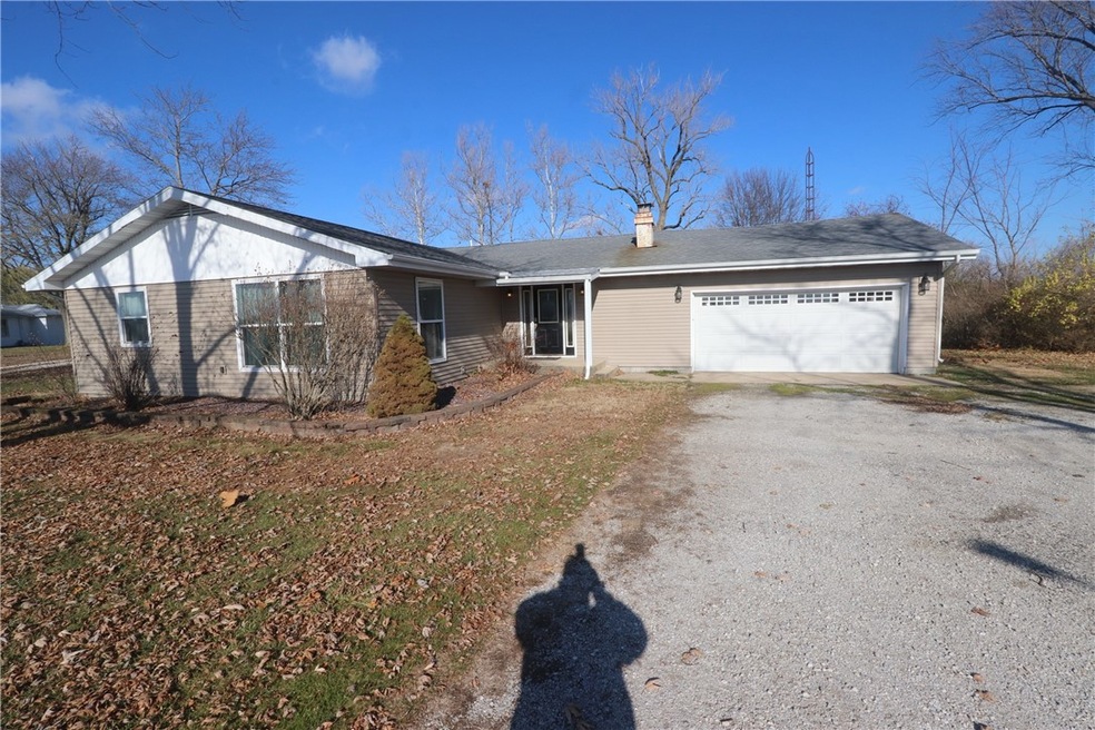 8908 Illinois 33, Shumway, IL 62461 - photo 1