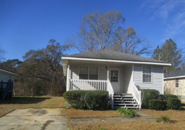 1705 Mcarthur St, Albany, GA 31701 - photo 1