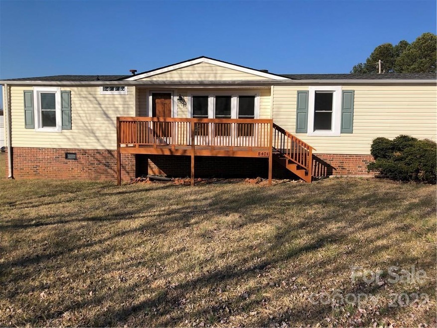 8401 McIlwaine Rd, Huntersville, NC 28078 - photo 1