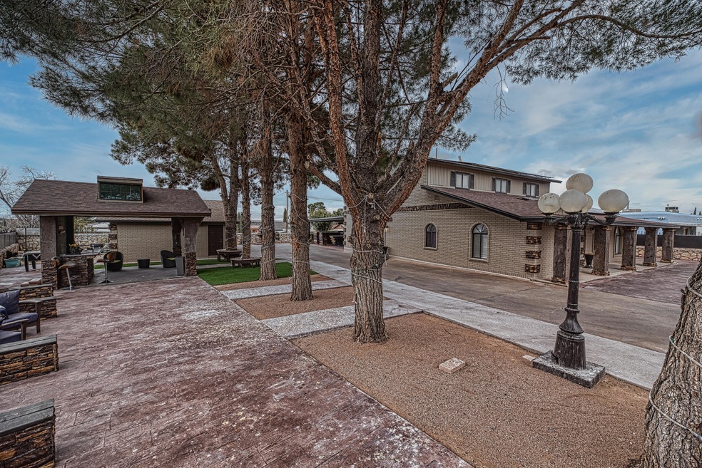 7814 Taxco Dr, El Paso, TX 79915 - photo 1