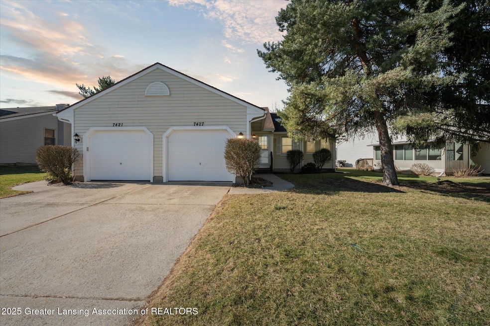 01-7427-Glen-Terra-Dr-Lansing-MI-48917-W
