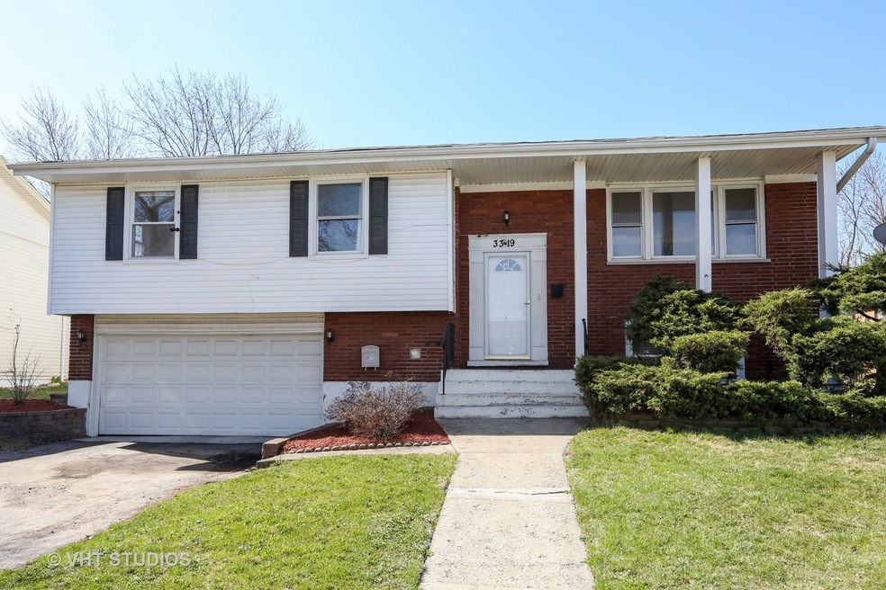 3319 Laurel Ln, Hazel Crest, IL 60429 - photo 1