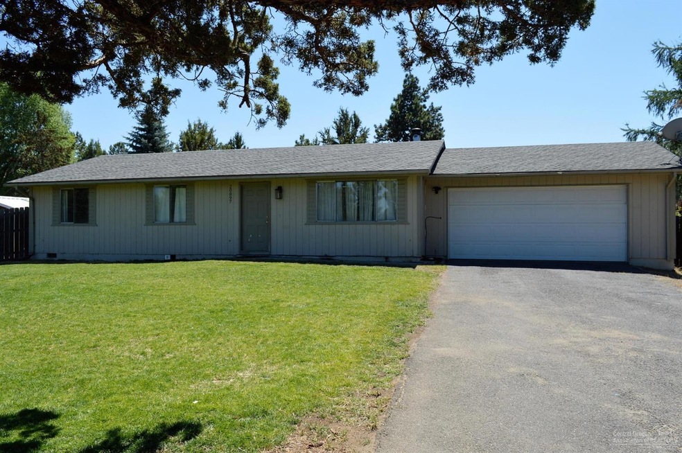 20897 Westview Dr, Bend, OR 97702 - photo 1