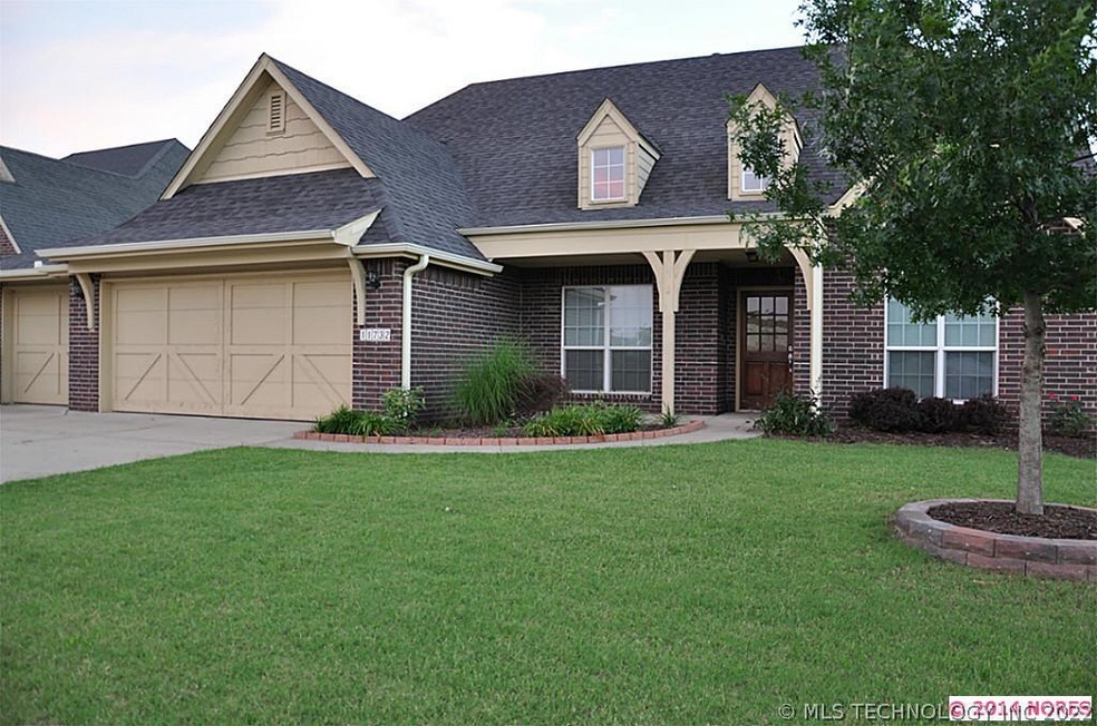 Incredible Jenks Home.  Custom Built. 5 Bedrooms.