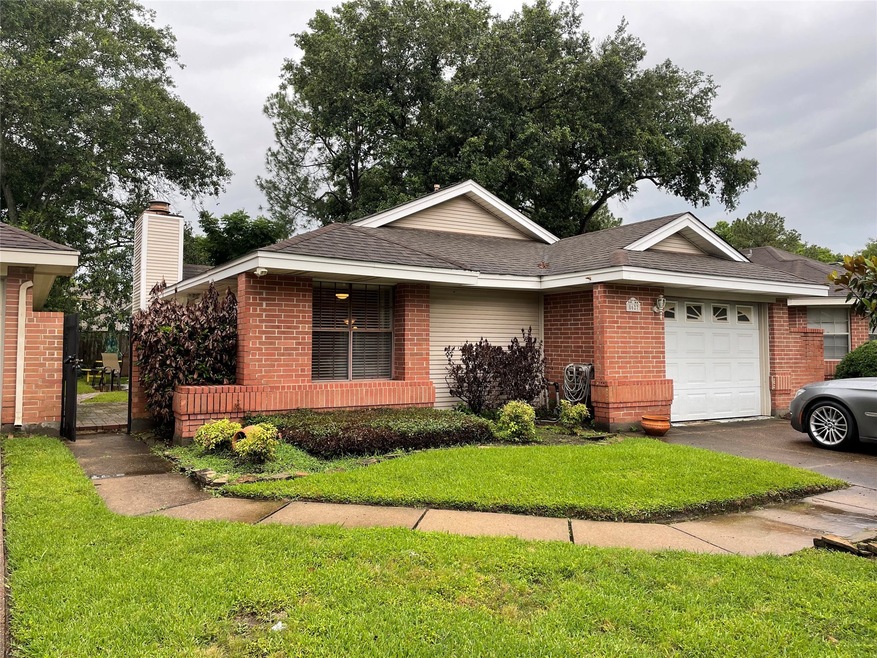 8627 Laurel Trails Dr, Houston, TX 77095 - photo 1