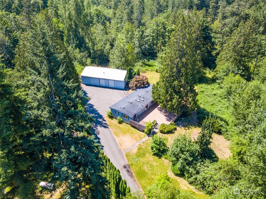 1069 E Axton Rd, Bellingham, WA 98226 - photo 1