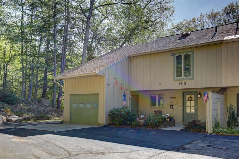 106 Vista View Rd unit H5, North Conway, NH 03860 - photo 1