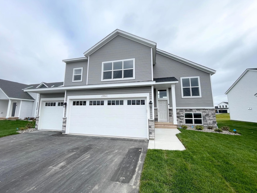 Photo of same floor plan with similar finishes. Actual colors and options will vary. Interior photos of actual home will be uploaded once home has been completed and cleaned.