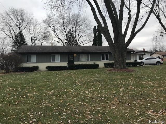 3421 Hammerberg Rd, Flint, MI 48507 - photo 1