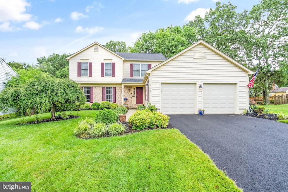 15258 Surrey House Way, Centreville, VA 20120 - photo 1