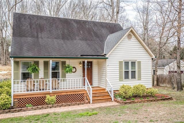 7602 Spotted Coat Lane in Deer Run. Cute Cape read