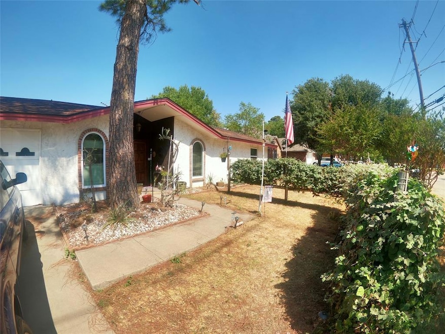 1920 Bernard St, Denton, TX 76205 - photo 1