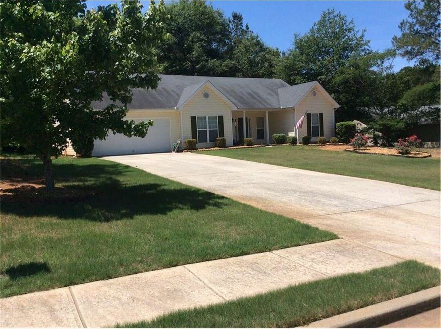 Quiet Wooded Lot