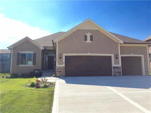 1609 SW 41st St, Lees Summit, MO 64082 - photo 1