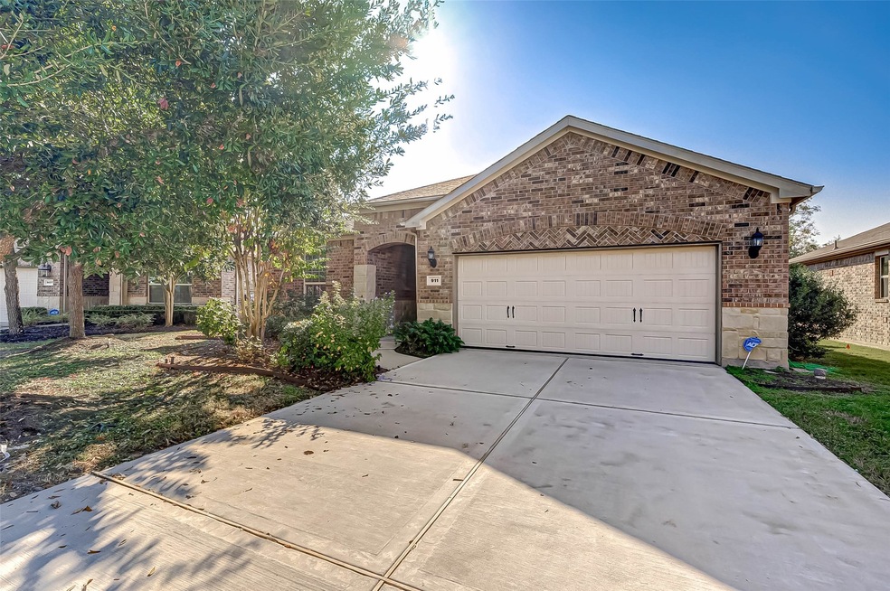 911 Cleistes Ln, Richmond, TX 77469 - photo 1