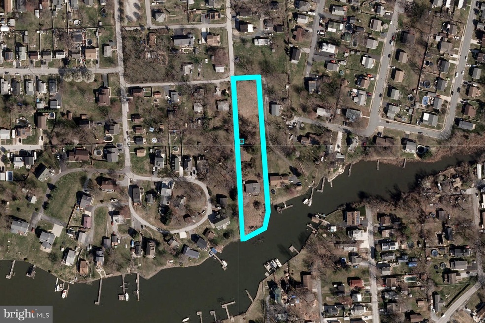 2400 S Snyder Ave, Sparrows Point, MD 21219 - photo 1