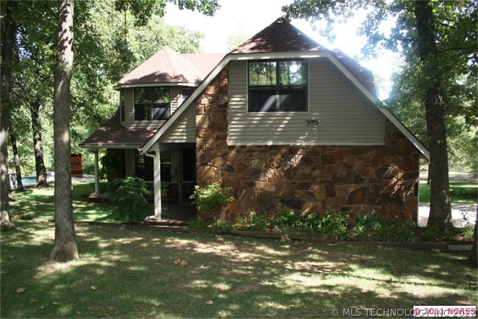 Welcome Home! Nestled in a valley-like setting, yo
