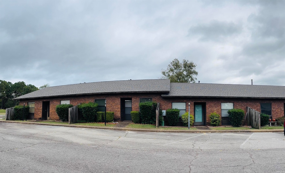 For Sale $118,000 • Co-Listing Agent