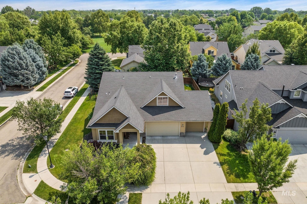 Sold • Co-Listing Agent