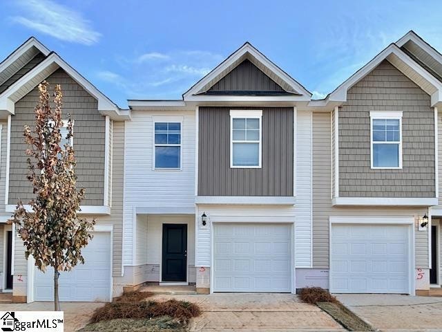 1263 Forestbrook Ln, Spartanburg, SC 29303 - photo 1