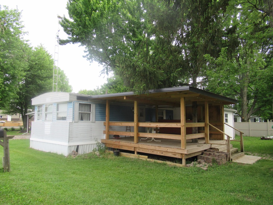 11400 Chickasaw