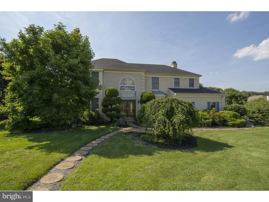 3 Hunters Run, Broomall, PA 19008 - photo 1