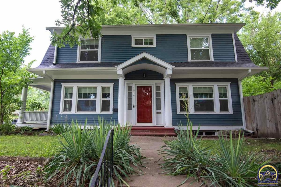 1914 SW Huntoon St, Topeka, KS 66604 - photo 1