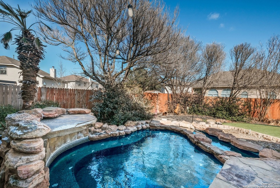 24602 Alamosa Falls, San Antonio, TX 78255 - photo 1