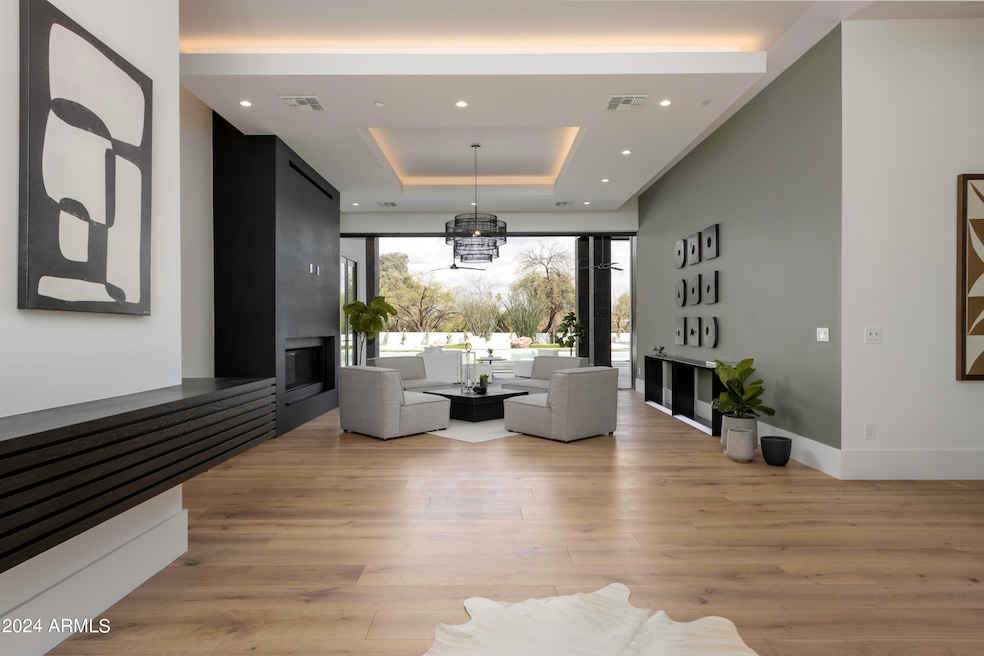 11267-EntryWay
