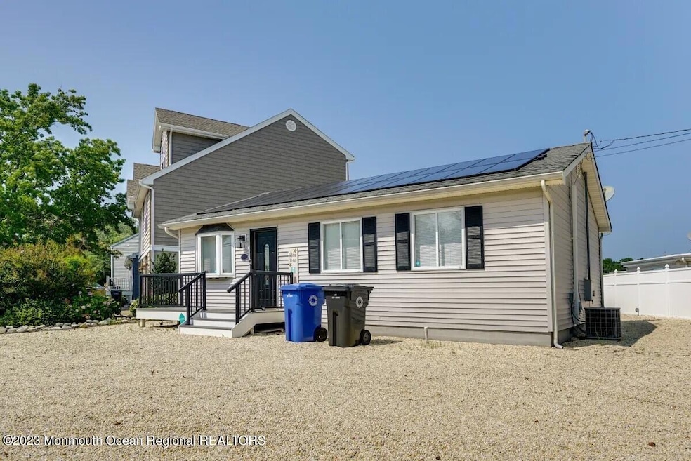 For Rent $2,400/month