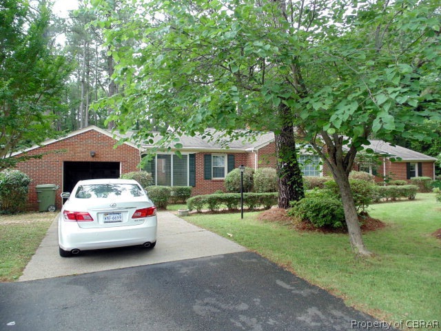 160 E Magnolia Ave, West Point, VA 23181 - photo 1