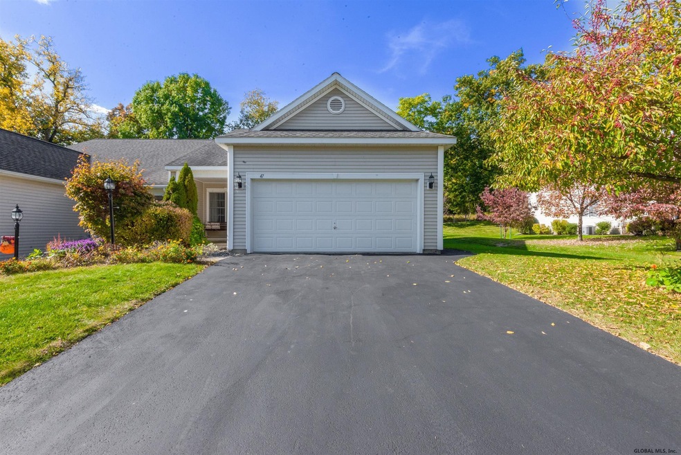 47 Rockrose Dr, East Greenbush, NY 12061 - photo 1