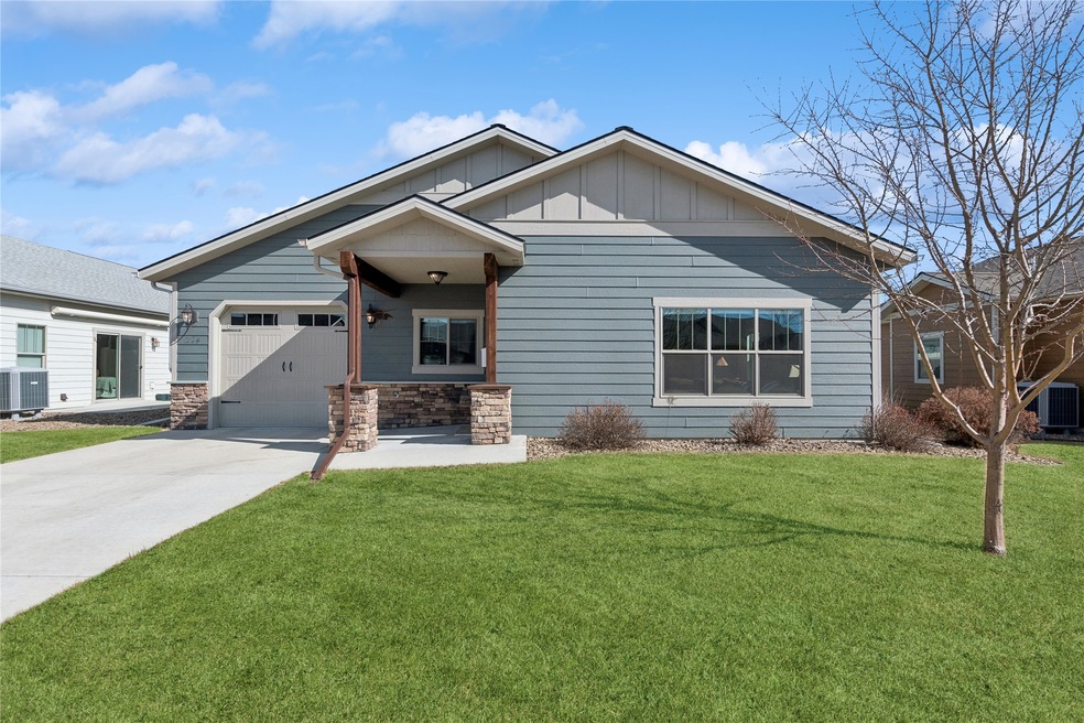 274 E Nicklaus Ave, Kalispell, MT 59901 - photo 1