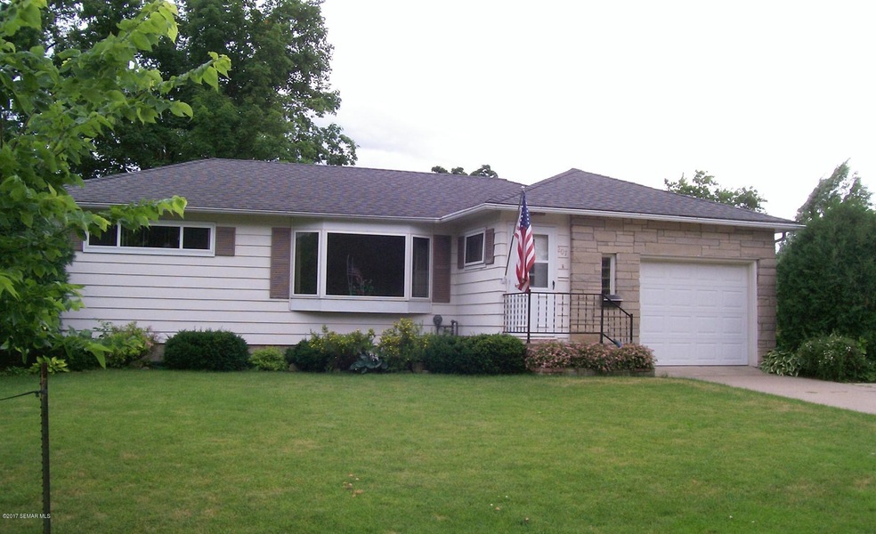 207 Willkamor Rd.