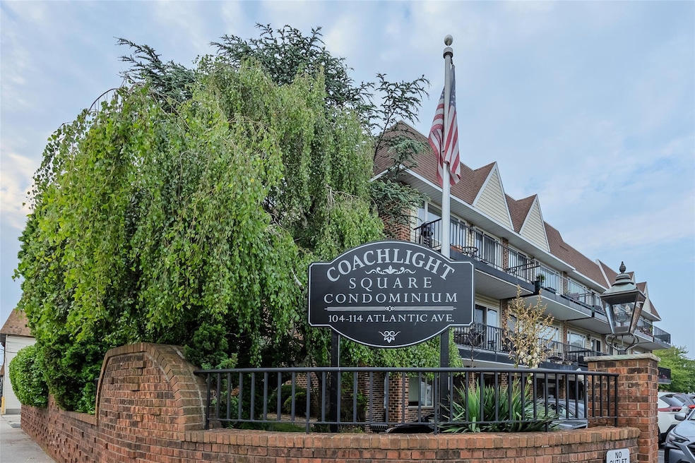 114 Atlantic Ave unit 82, Lynbrook, NY 11563 - photo 1