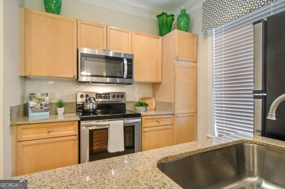 100 Ladson Ct unit 513, Decatur, GA 30033 - photo 1