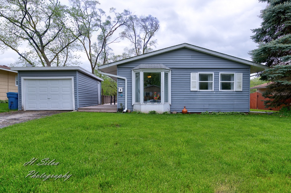 46 Austin Ave, Carpentersville, IL 60110 - photo 1