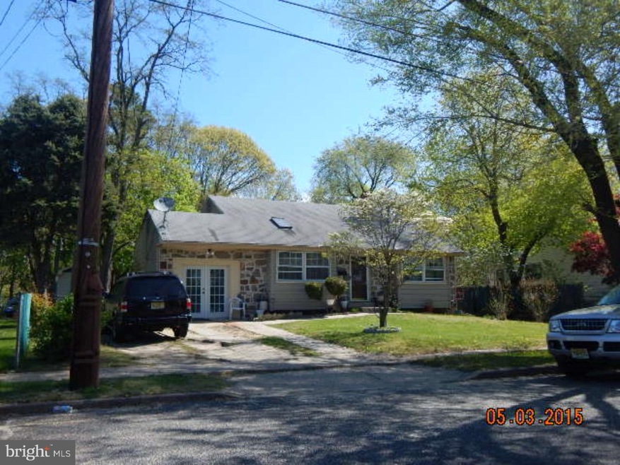 2405 N Cuthbert Dr, Lindenwold, NJ 08021 - photo 1