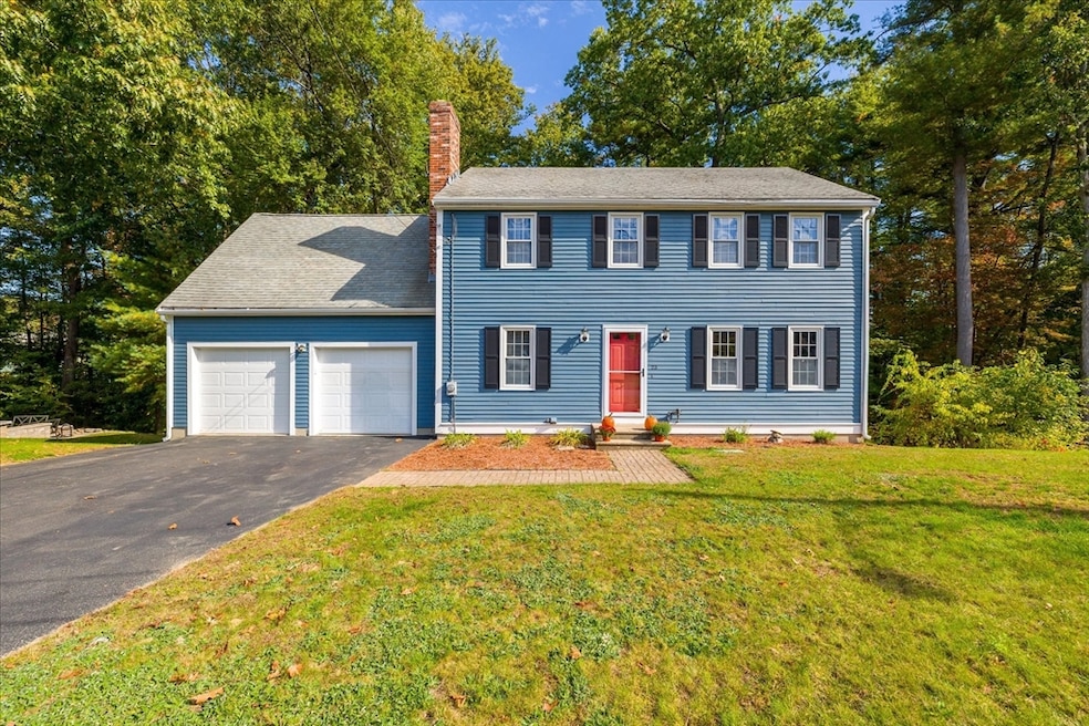 23 Lantern Ln, Leominster, MA 01453 - photo 1