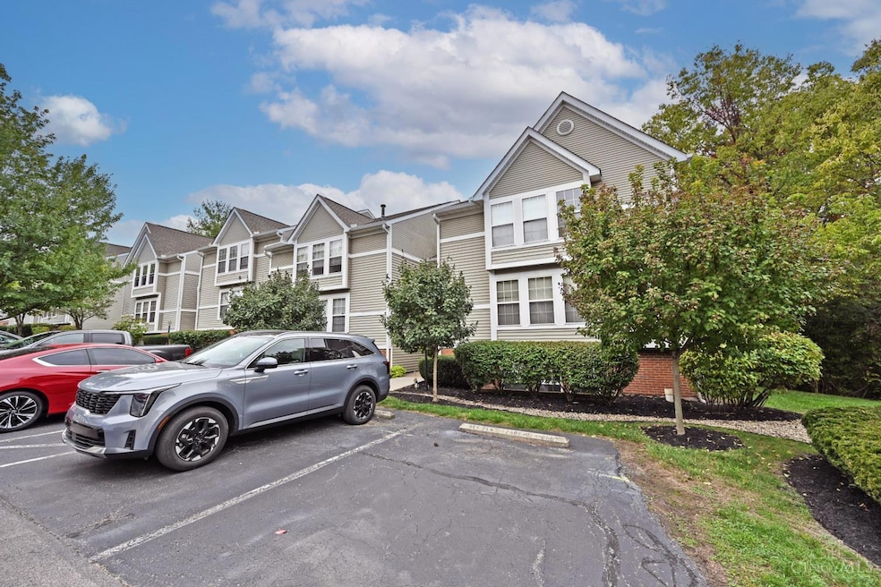 171 Highridge Ct unit 171, Fairfield, OH 45014 - photo 1