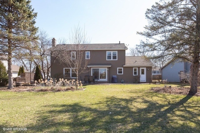 2105 Hull Ct, Naperville, IL 60565 - photo 1