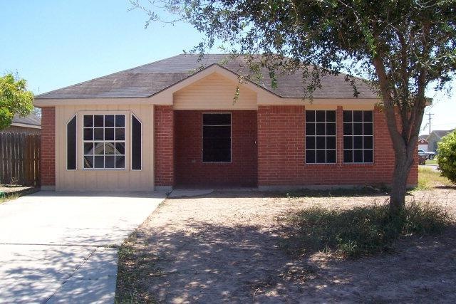 2810 Jake, Edinburg, TX 78541 - photo 1