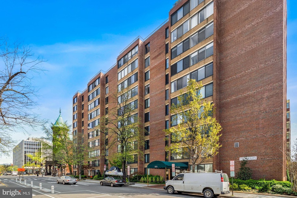 The Lauren unit 809, Washington, DC 20036 - photo 1