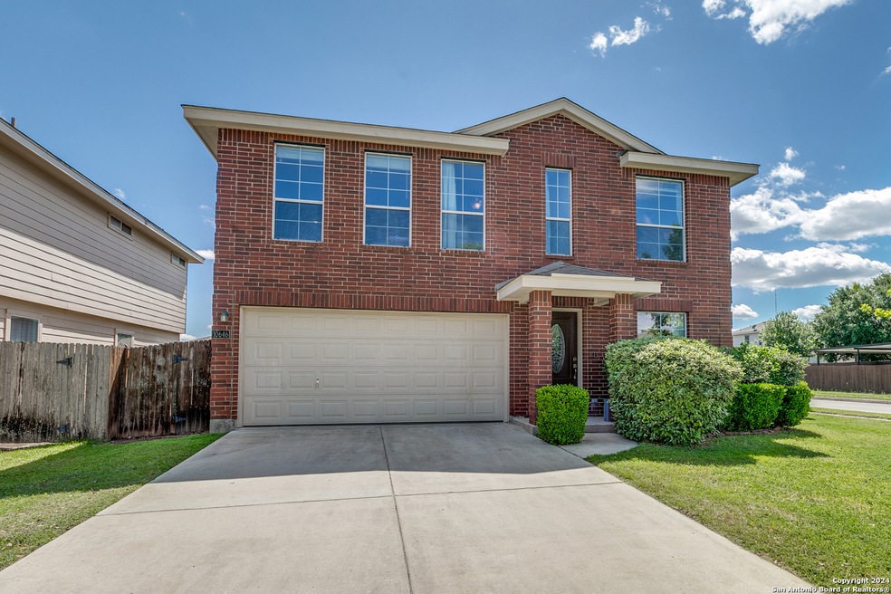 10646 Tiger Horse Dr, San Antonio, TX 78254 - photo 1